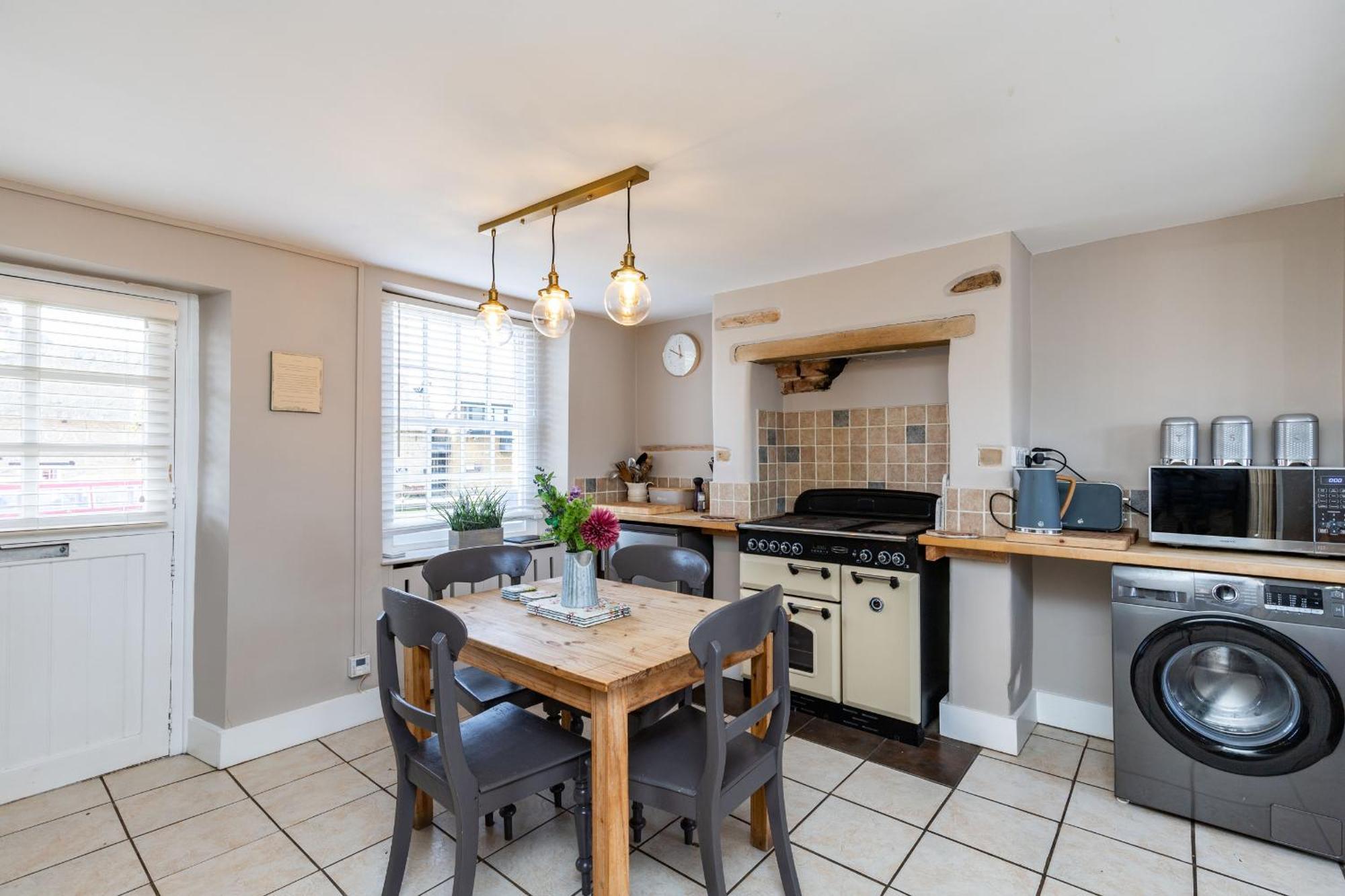 4 Canalside Cottages Тостер Экстерьер фото